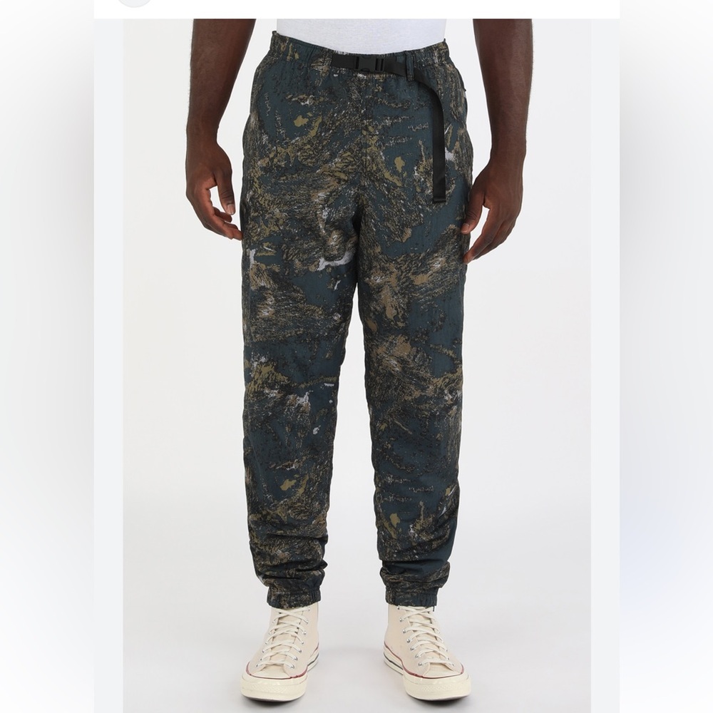 CARHARTT WIP TERRA PANT Satellite Print / Deep lagon
RARE